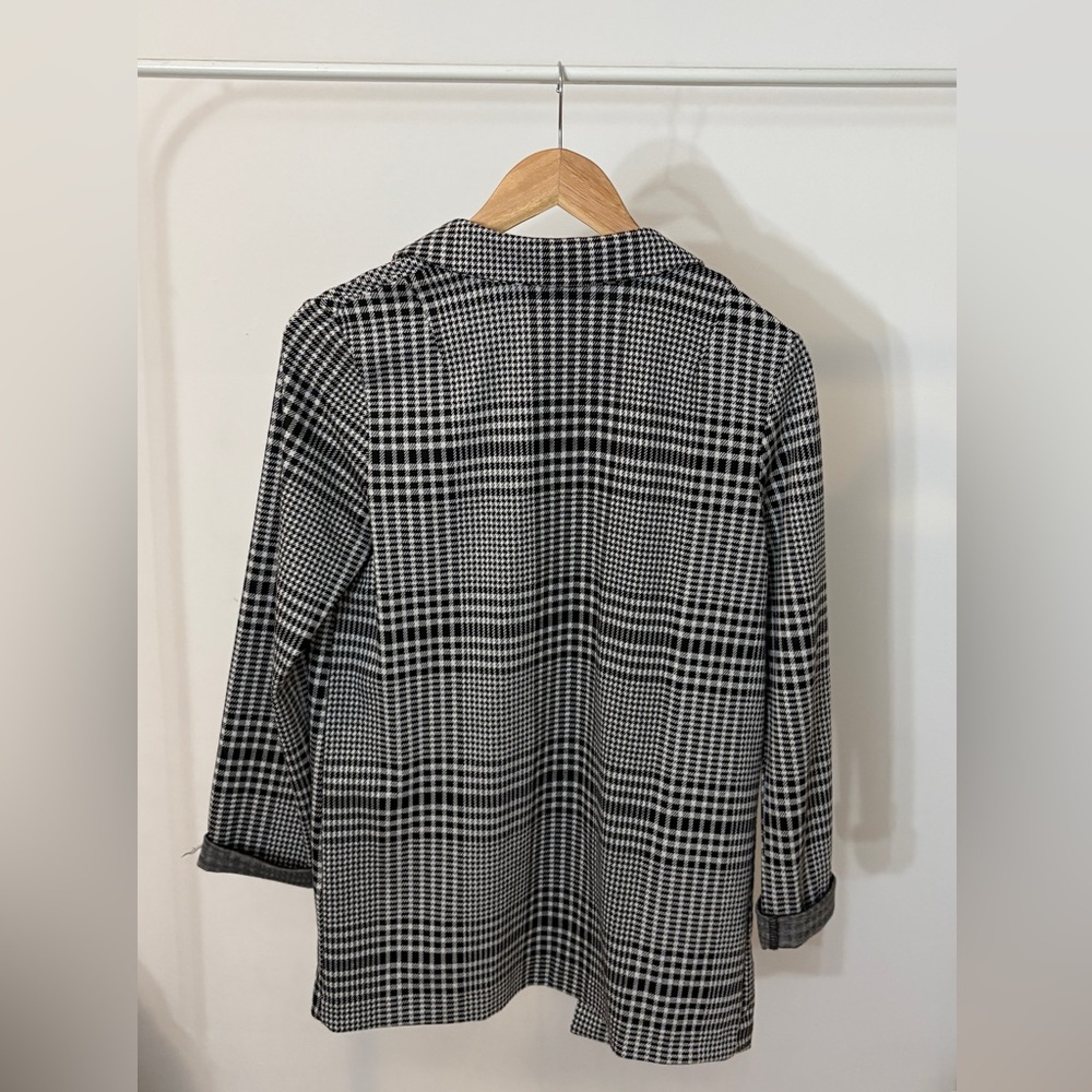 H&M Monochrome Checkered Women's Blazer - Picture 2 of 4